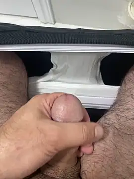 Heros2000 online show from 12-15-25, 07:40