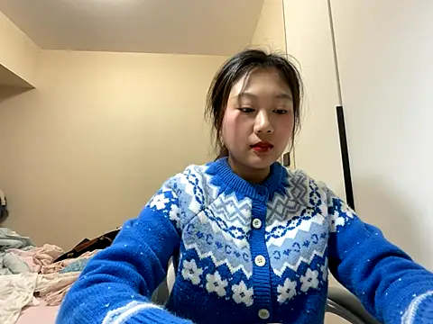 Snapshot of xena0501 chatting on 11-06-25, 10:49 xena0501 online show from 11-06-25, 10:49