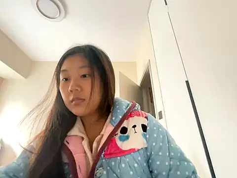 Snapshot of xena0501 chatting on 11-21-25, 08:02 xena0501 online show from 11-21-25, 08:02