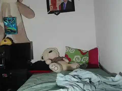 Snapshot of dani_titan320 chatting on 09-14-25, 12:37 dani titan320 online show from 09-14-25, 12:37