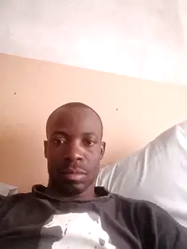 Snapshot of Pnice chatting on 10-25-25, 09:50 Pnice online show from 10-25-25, 09:50