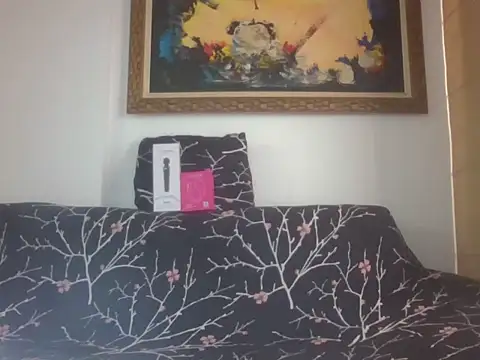 Snapshot of Laurenflex chatting on 09-15-25, 02:50 Laurenflex online show from 09-15-25, 02:50