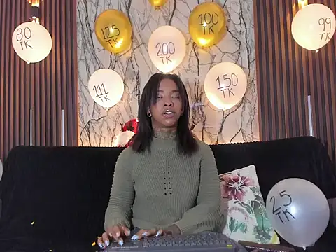 Pauline Fox online show from 11-16-25, 03:12