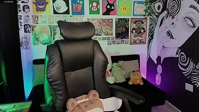 Yuhwan  online show from 02-26-26, 09:36