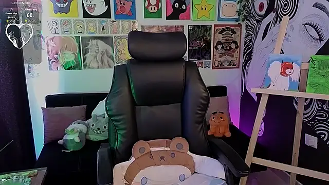 Yuhwan  online show from 03-25-26, 06:25