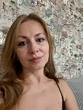 Snapshot of VChelsiV chatting on 09-21-25, 07:37 VChelsiV online show from 09-21-25, 07:37