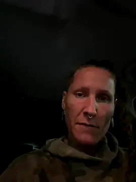 SwingWingWomanSweden online show from 09-23-25, 06:44