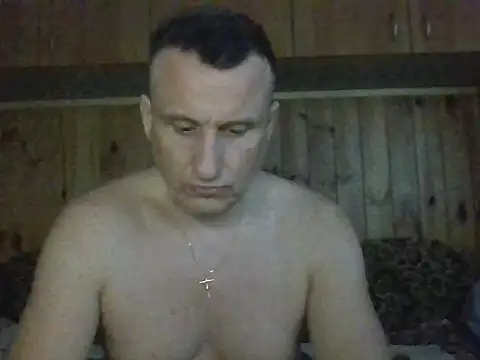 Snapshot of Maksymilian1 chatting on 03-04-26, 06:47 Maksymilian1 online show from 03-04-26, 06:47