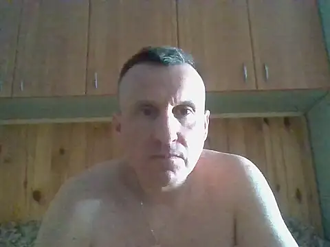 Snapshot of Maksymilian1 chatting on 04-19-26, 10:36 Maksymilian1 online show from 04-19-26, 10:36