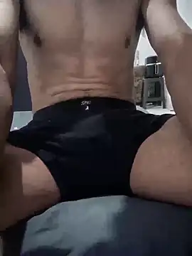 Snapshot of Yucsingl1 chatting on 04-07-26, 02:45 Yucsingl1 online show from 04-07-26, 02:45