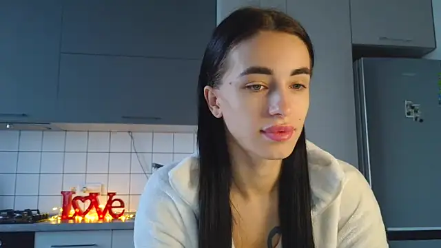 EvaMelnik online show from 09-18-25, 02:19
