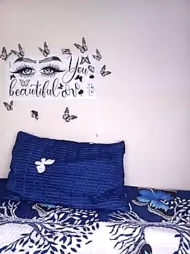 Snapshot of Young_Slut21 chatting on 09-22-25, 01:40 Young Slut21 online show from 09-22-25, 01:40