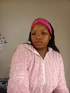 Snapshot of Young_Slut21 chatting on 11-05-25, 04:45 Young Slut21 online show from 11-05-25, 04:45