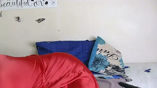 Snapshot of Young_Slut21 chatting on 01-13-26, 05:29 Young Slut21 online show from 01-13-26, 05:29