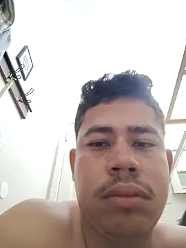 Snapshot of ModelledTread chatting on 02-10-26, 03:54 ModelledTread online show from 02-10-26, 03:54