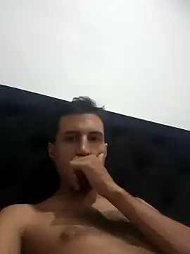 Snapshot of _Fire_boy1 chatting on 10-06-25, 03:59 Fire boy1 online show from 10-06-25, 03:59