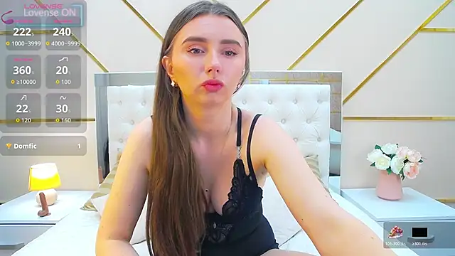 BeatriceAddams online show from 03-12-26, 10:38