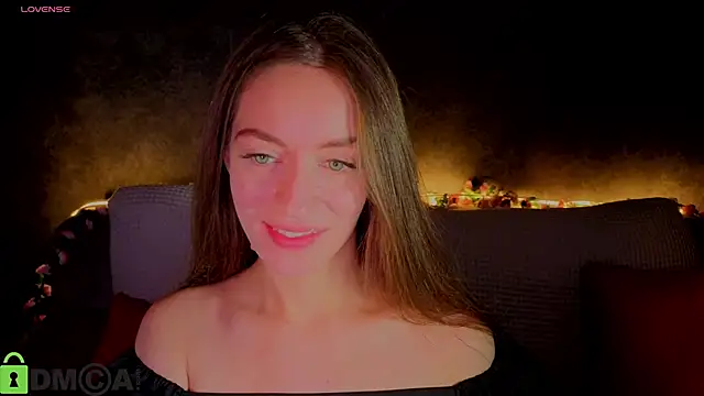 Snapshot of Agnes_Wells chatting on 11-30-25, 09:24 Agnes Wells online show from 11-30-25, 09:24