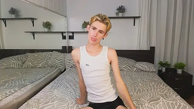 tommy XXX online show from 09-14-25, 03:22