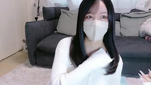 moemilk online show from 04-18-26, 10:32