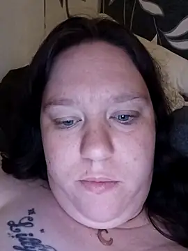 Feuchtekitty92xh online show from 09-18-25, 08:44