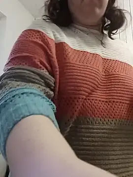 Feuchtekitty92xh online show from 10-07-25, 05:26