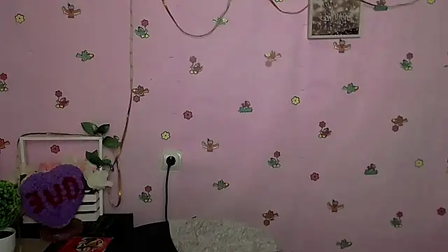 Snapshot of FeelMe__ chatting on 02-10-26, 08:35 FeelMe online show from 02-10-26, 08:35