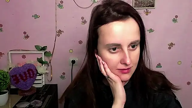 Snapshot of FeelMe__ chatting on 02-11-26, 01:38 FeelMe online show from 02-11-26, 01:38