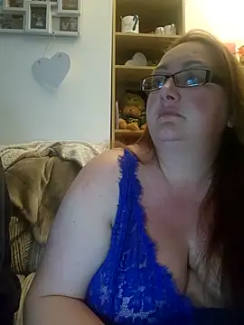 Luscious-LucyXX online show from 04-30-26, 08:04
