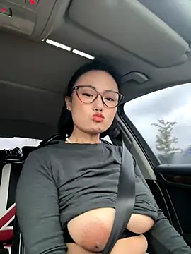 Snapshot of wen521 chatting on 10-10-25, 12:09 wen521 online show from 10-10-25, 12:09