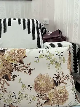 Snapshot of wen521 chatting on 12-15-25, 01:32 wen521 online show from 12-15-25, 01:32