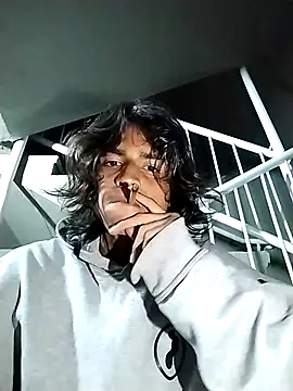 Snapshot of MctyRappp chatting on 09-20-25, 03:18 MctyRappp online show from 09-20-25, 03:18