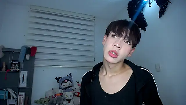 lucky stricke online show from 10-22-25, 03:40