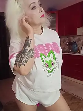 SquirtMilf00 online show from 10-08-25, 01:58