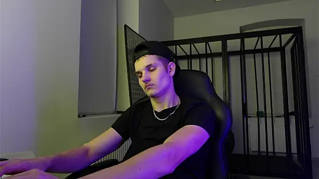 Mark Karson online show from 09-26-25, 08:02