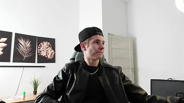 Mark Karson online show from 10-12-25, 12:15