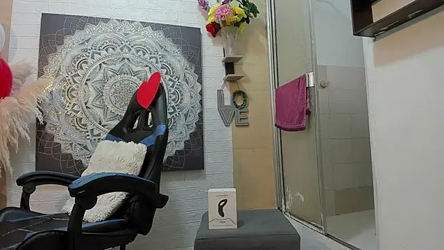 Snapshot of nextboywell1 chatting on 02-15-26, 08:16 nextboywell1 online show from 02-15-26, 08:16