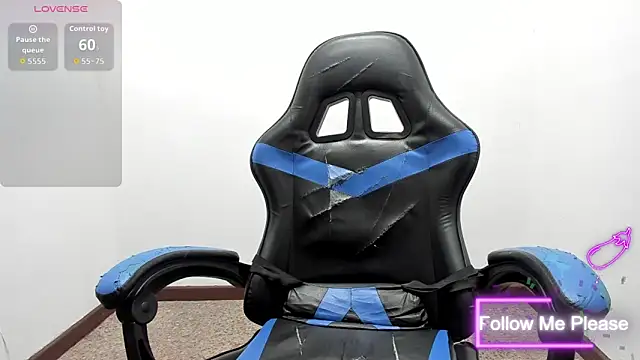 Snapshot of nextboywell1 chatting on 03-02-26, 03:09 nextboywell1 online show from 03-02-26, 03:09