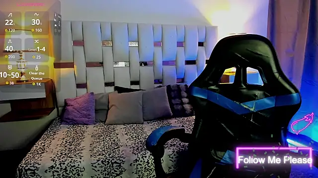 Snapshot of nextboywell1 chatting on 03-13-26, 03:13 nextboywell1 online show from 03-13-26, 03:13