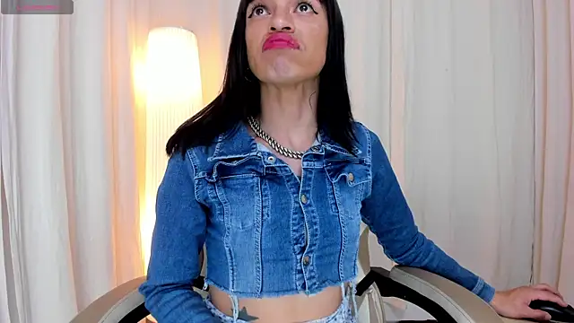 Alanakimura  online show from 11-05-25, 08:31