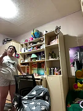 Snapshot of Kemeli008 chatting on 11-25-25, 07:58 Kemeli008 online show from 11-25-25, 07:58