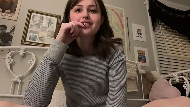 urbbydollxx online show from 09-10-25, 04:34