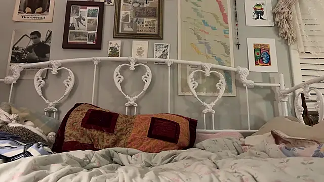 urbbydollxx online show from 12-22-25, 01:02