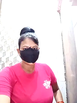 varnika online show from 04-23-26, 01:02