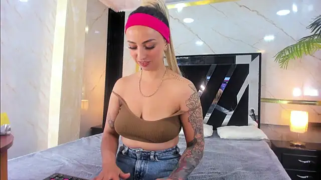 Snapshot of AnastasiaBelov chatting on 03-29-26, 01:11 AnastasiaBelov online show from 03-29-26, 01:11