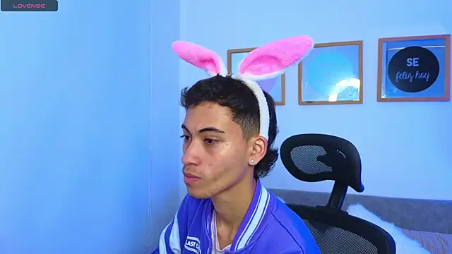 yulian vasquez online show from 09-09-25, 12:26