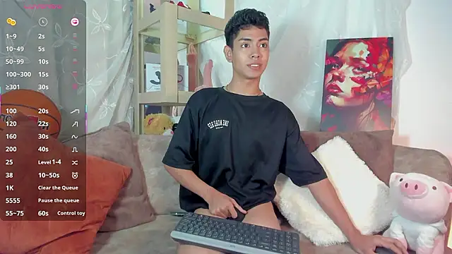 LoganTwink18 online show from 03-28-26, 12:27