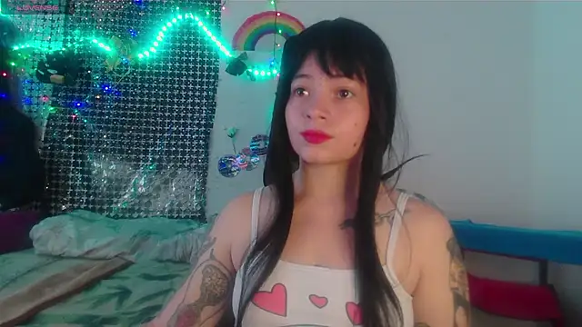 Mitsuha gate online show from 12-02-25, 01:39