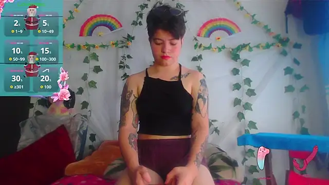 Snapshot of Mitsuha_gate chatting on 12-19-25, 02:02 Mitsuha gate online show from 12-19-25, 02:02