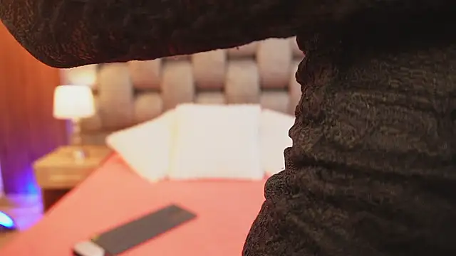 More Hott online show from 01-17-26, 06:55